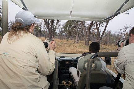 Botswana-Okavango-Delta-guests-9