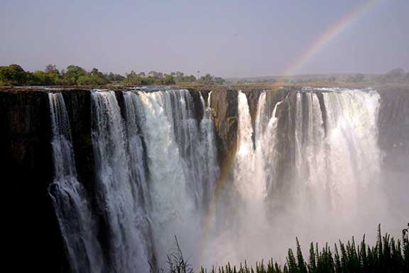 Victoria-Falls-Waterfall