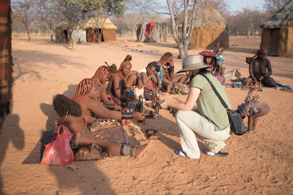 himba-women-namibia